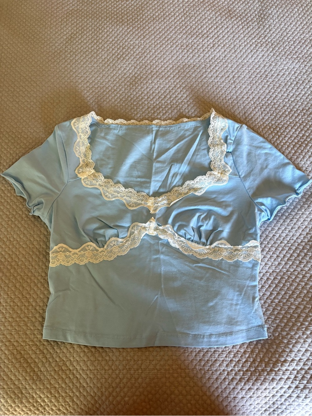 Light Blue Lace Trim Short Sleeve Tope